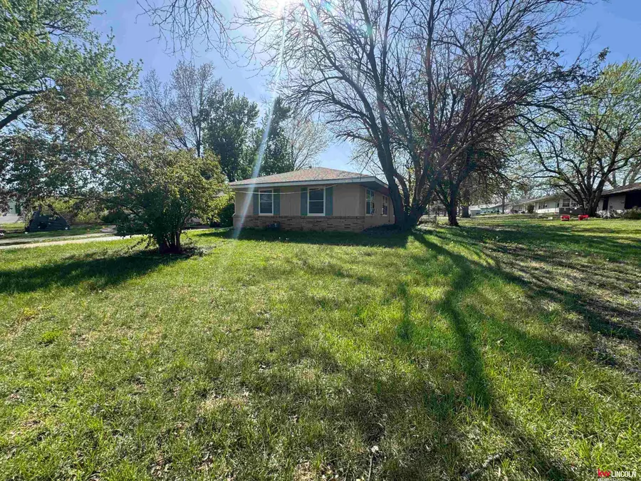 3301 Gott Circle, Lincoln, NE 68524 - #2