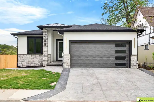 1709 S 28th Street, Omaha, NE 68105