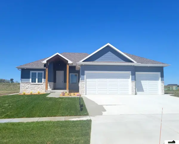 926 W El Alameda Street, Lincoln, NE 68523