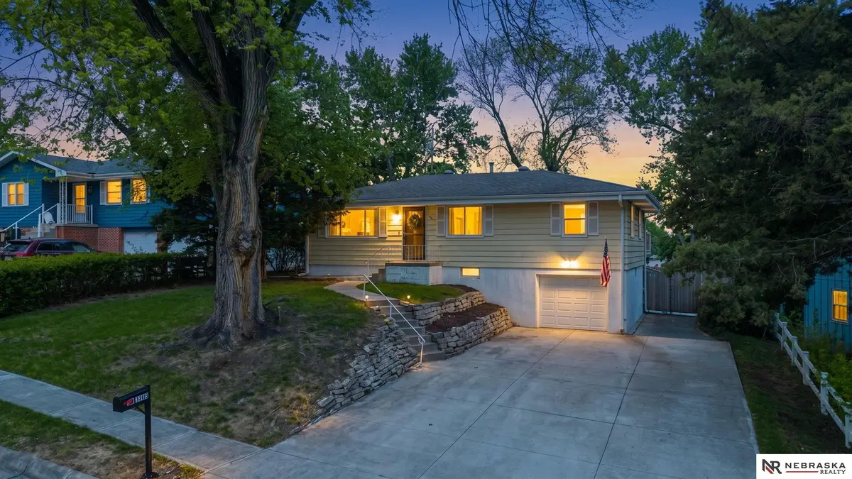 11118 Jackson Street, Omaha, NE 68154 - #1