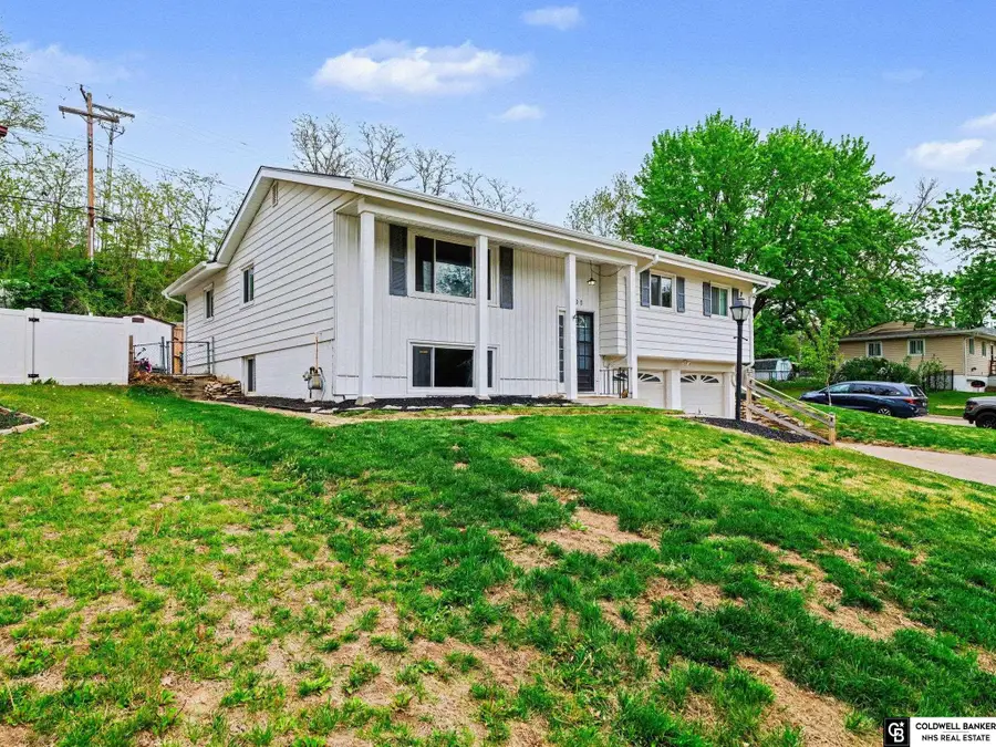 401 Garden Avenue, Bellevue, NE 68005 - #3