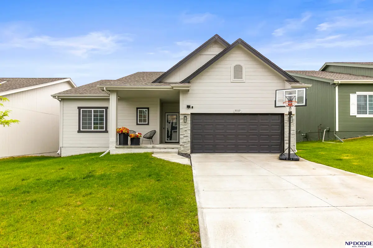 7717 N 108th Street, Omaha, NE 68142 - #1
