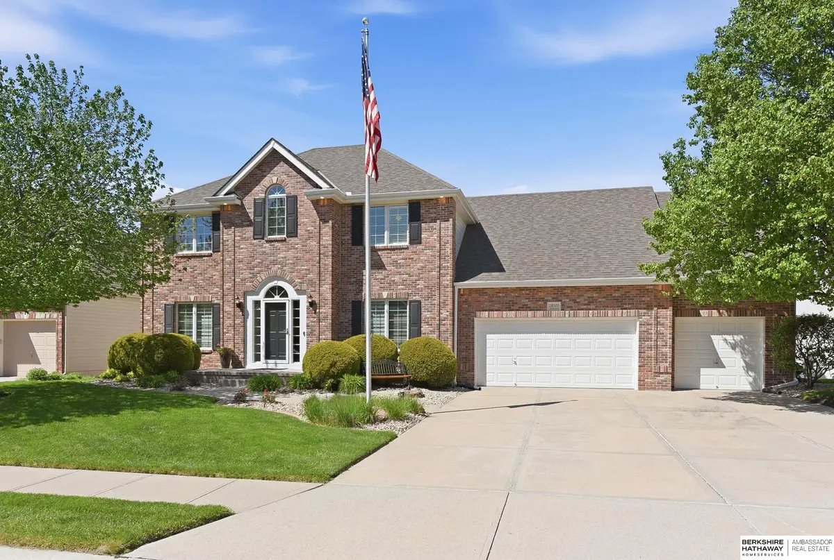 18320 Ontario Street, Omaha, NE 68130 - #1