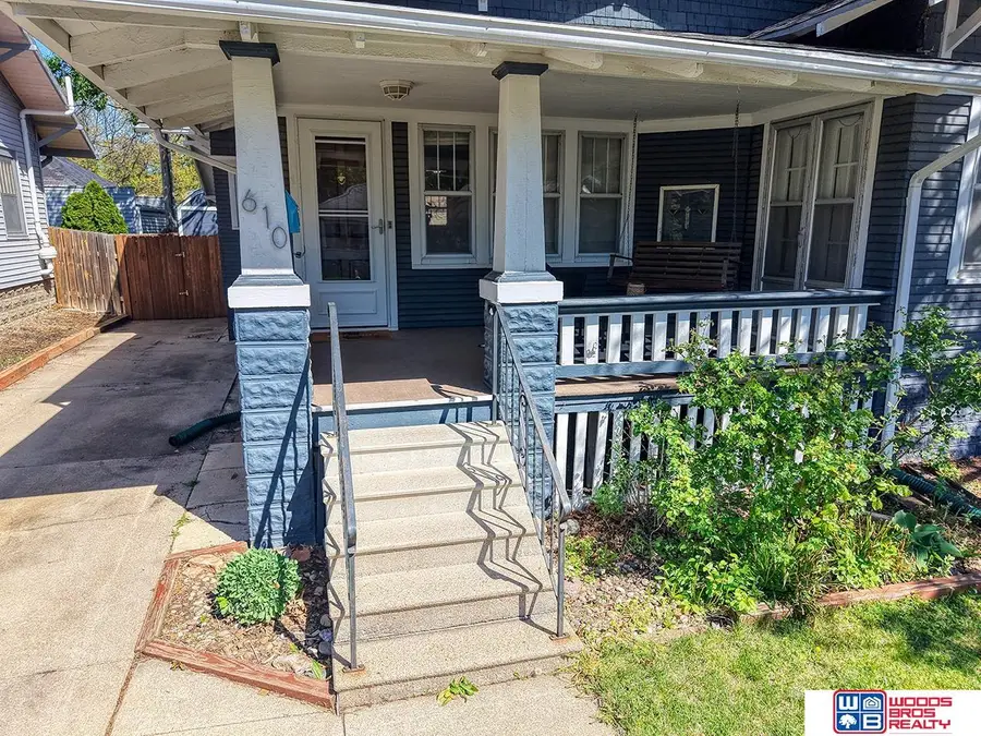 610 Marshall Avenue, Lincoln, NE 68510 - #3