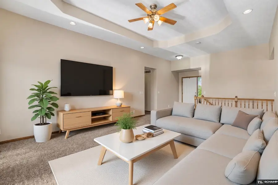 11809 S 53 Avenue, Papillion, NE 68133 - #2