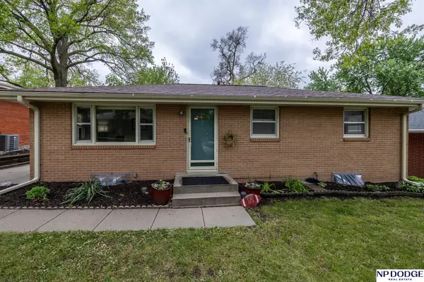 2731 S 41st Street, Lincoln, NE 68506