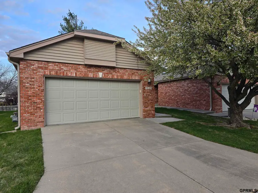 5820 Brittany Place, Lincoln, NE 68516 - #3