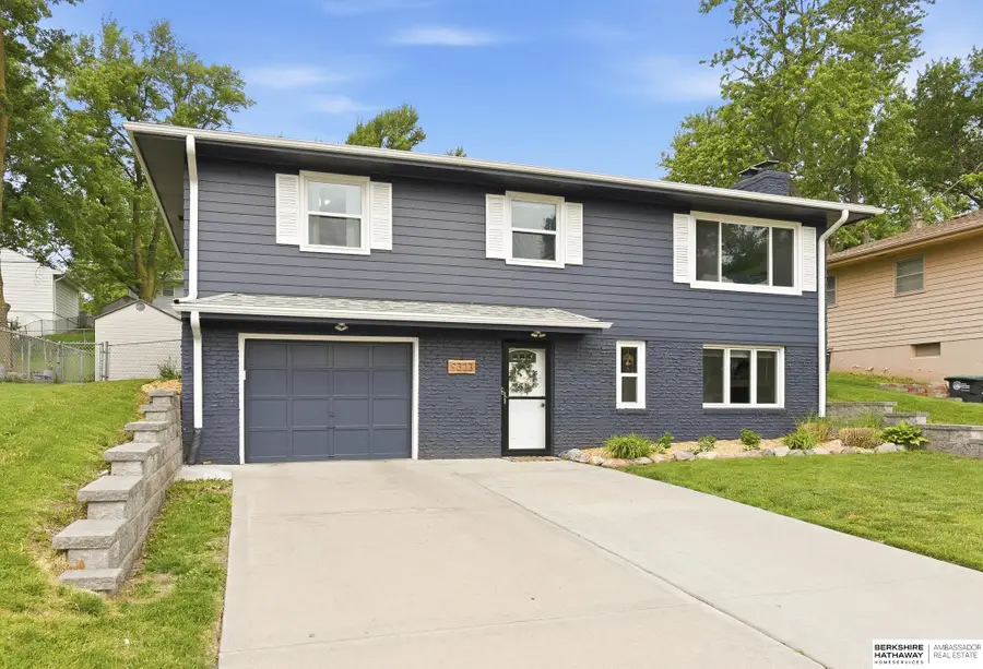 9323 Tomahawk Boulevard, Omaha, NE 68134 - #2