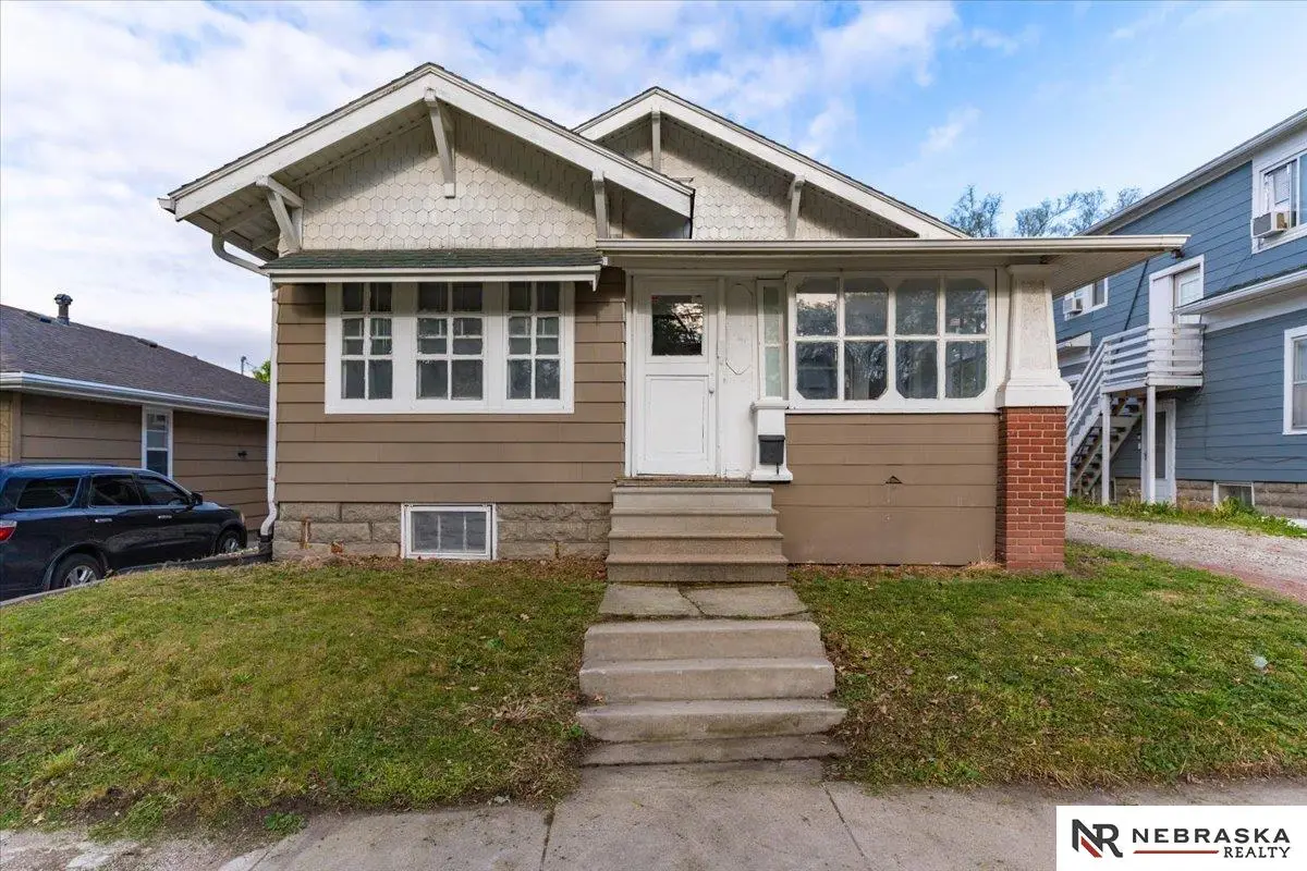 1315 S 33rd Street, Lincoln, NE 68510 - #1