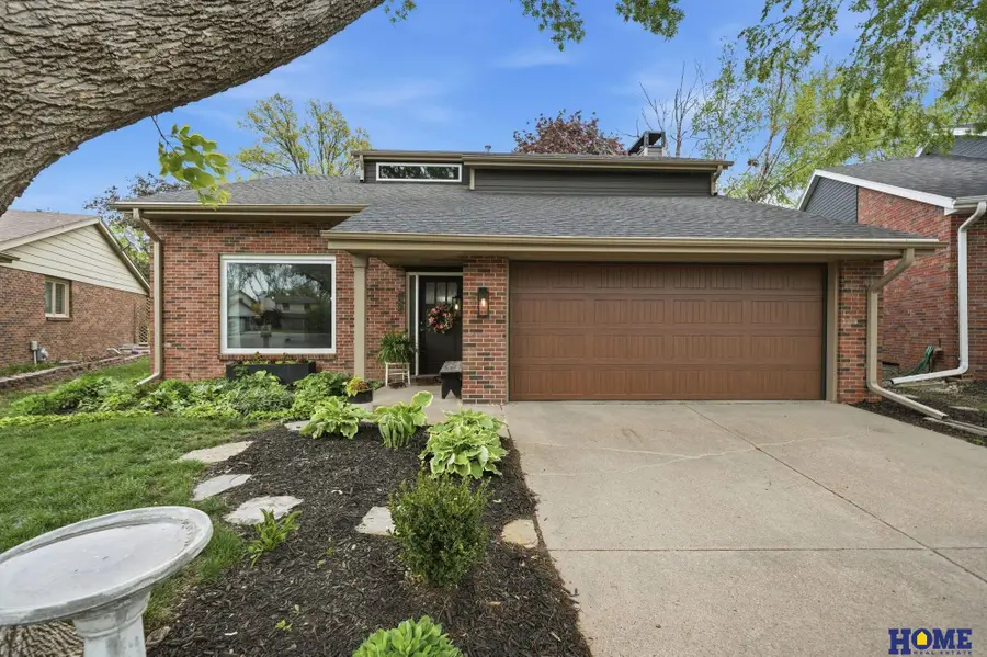 7223 Shamrock Court, Lincoln, NE 68506 - #2
