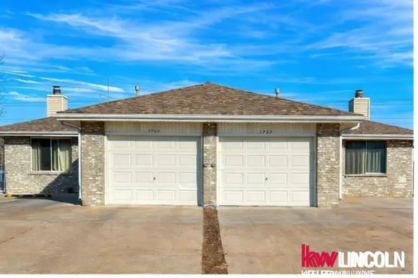 3900 & 3920 Sweetbriar Lane, Lincoln, NE 68516