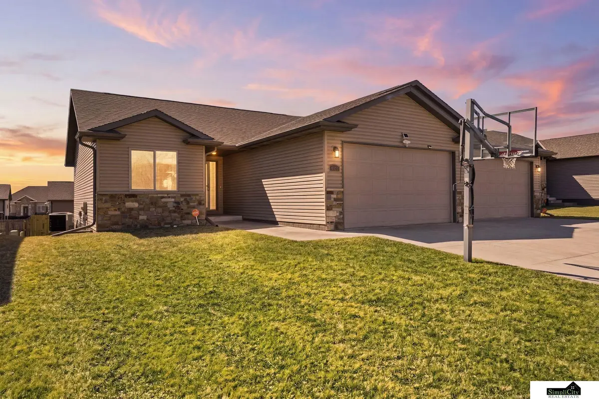 9921 Sweet Water Road, Lincoln, NE 68527 - #1