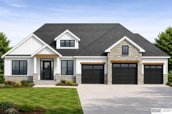 10202 S 117th Street, Papillion, NE 68046