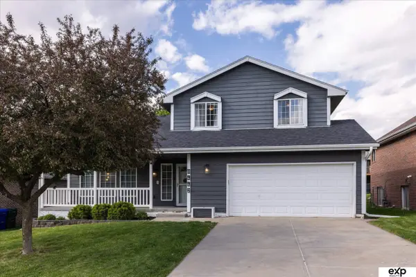 8442 Craig Avenue, Omaha, NE 68122