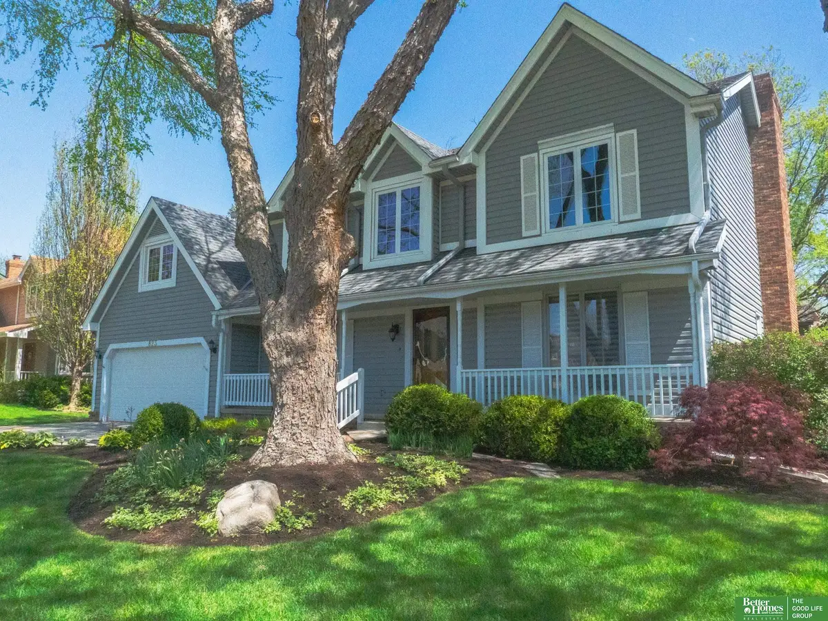 823 N 149 Street, Omaha, NE 68154 - #1