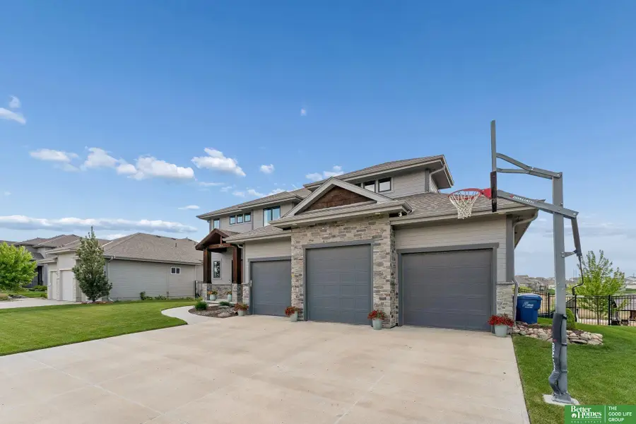 10414 S 106 Street, Papillion, NE 68046 - #3