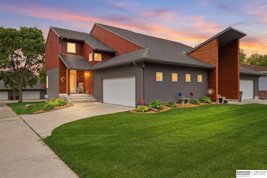 5333 Roose Street, Lincoln, NE 68506 - #3