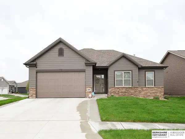 13014 S 50th Street, Papillion, NE 68133