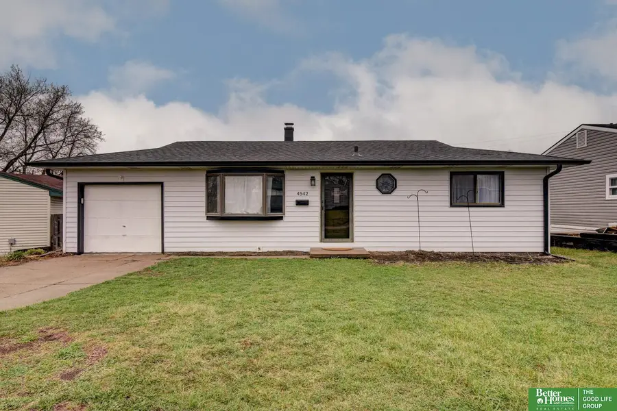 4542 Vinton Street, Omaha, NE 68106 - #2