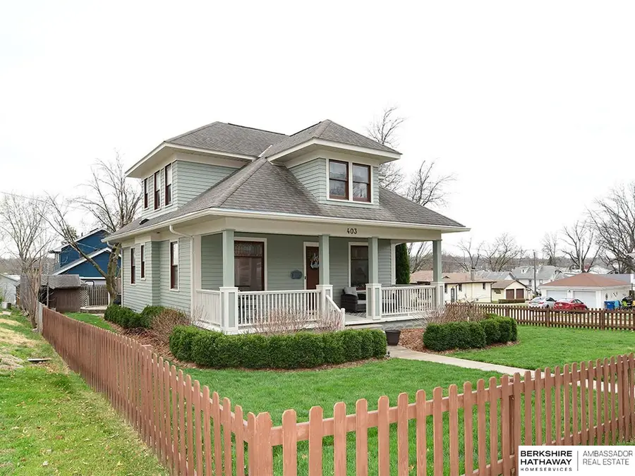 403 E 3rd Street, Papillion, NE 68046 - #3
