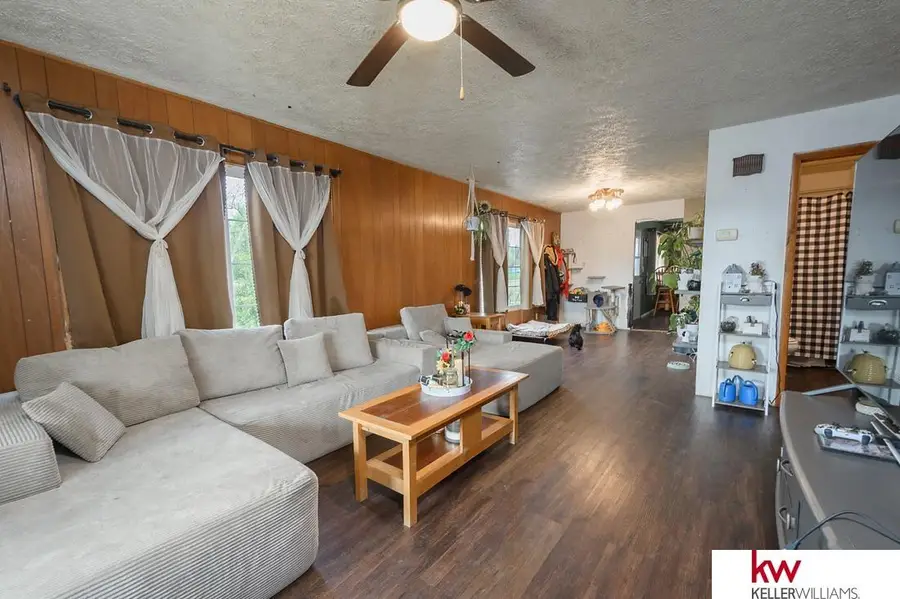 305 N Cedar Street, Red Cloud, NE 68970 - #3
