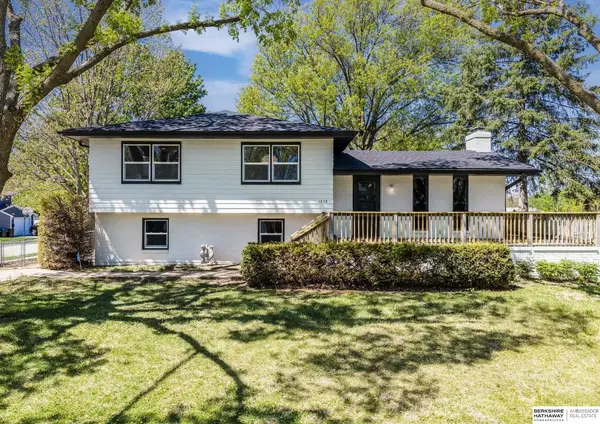 1628 S 138th Street, Omaha, NE 68144