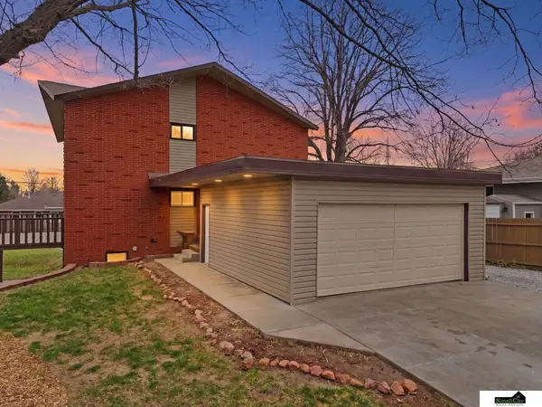 3621 Lowell Avenue, Lincoln, NE 68506