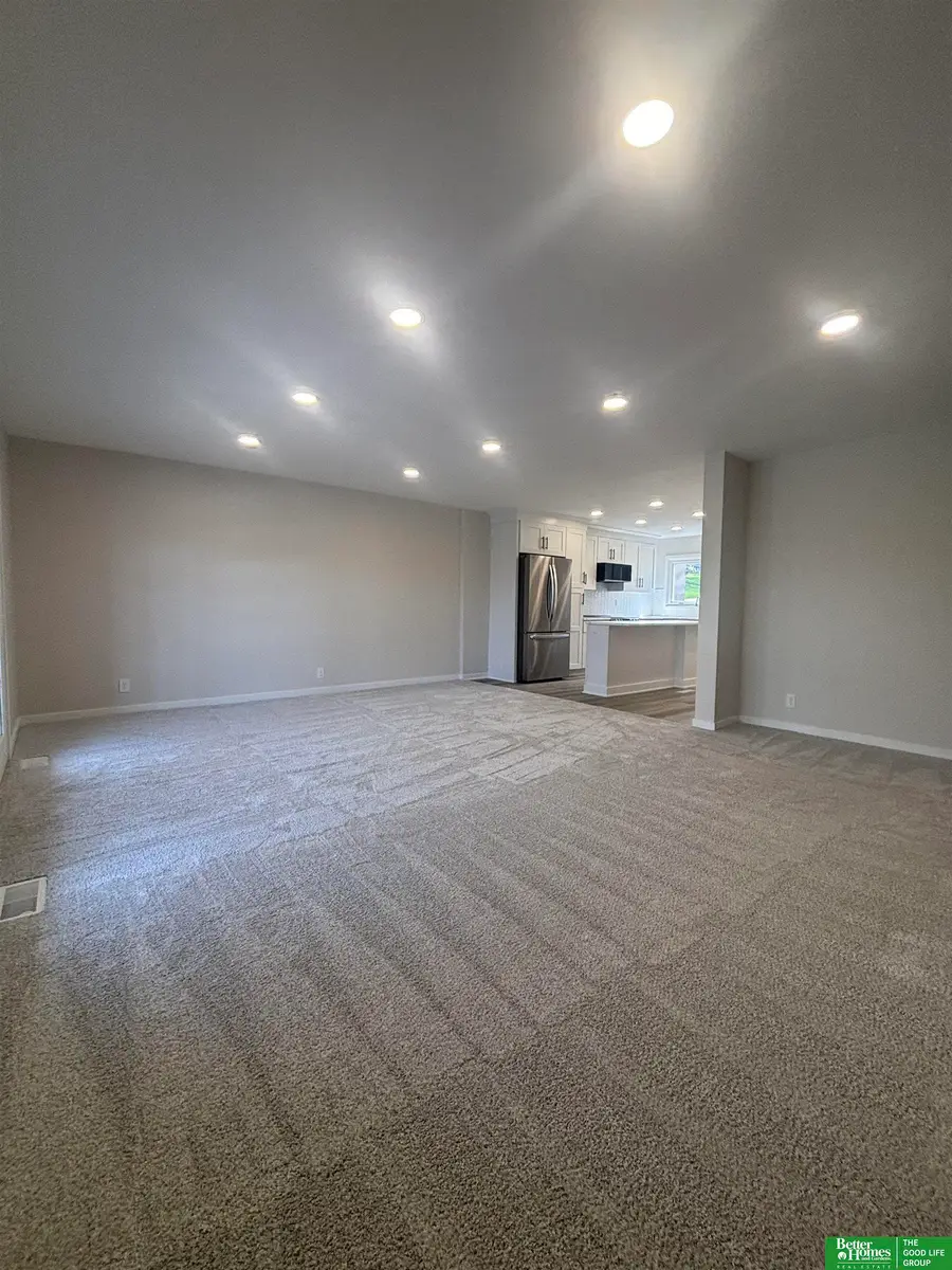 5114 N 105th Street, Omaha, NE 68134 - #3