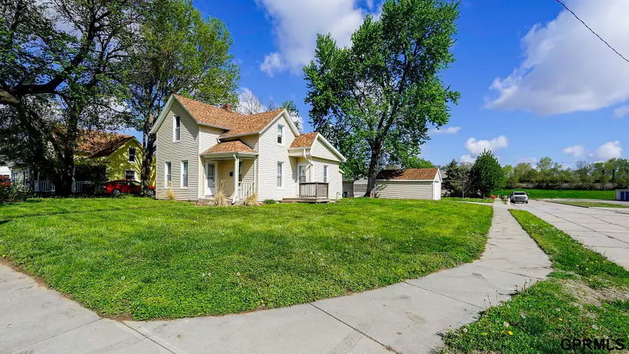 2002 Front Street, Blair, NE 68008 - #2