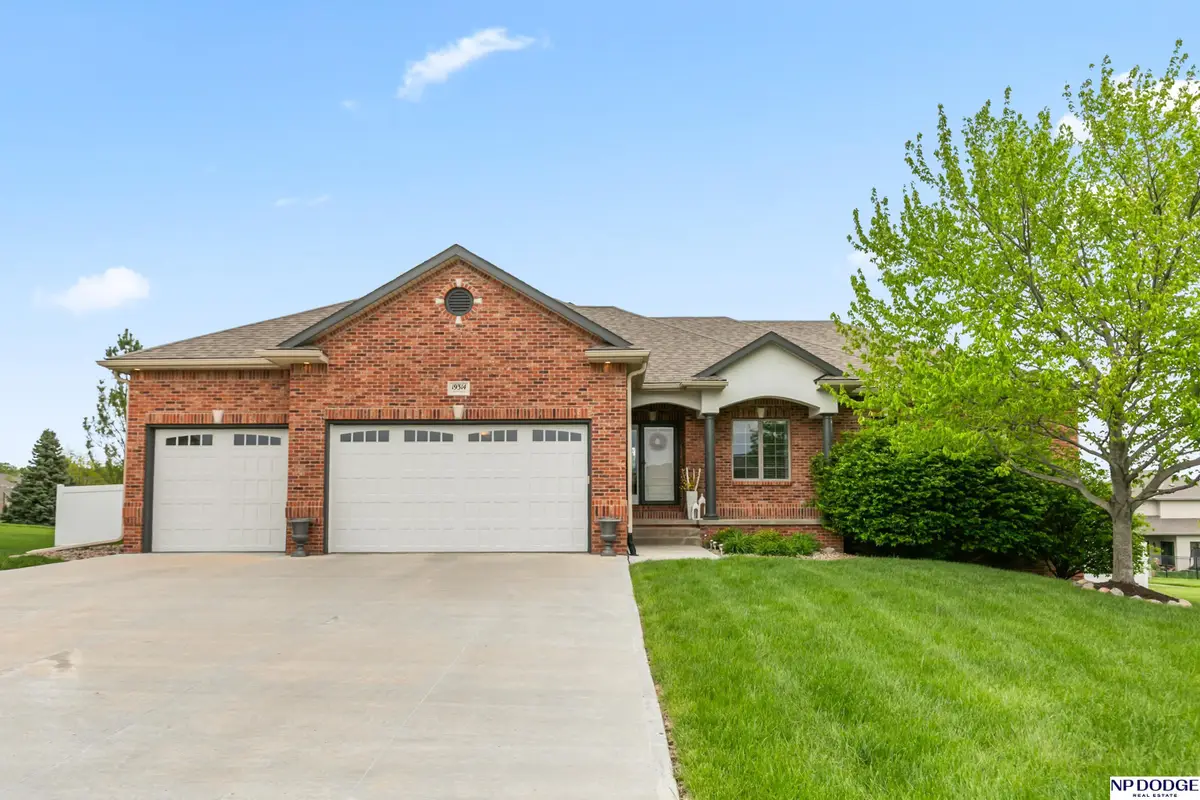 19314 Spaulding Circle, Elkhorn, NE 68022 - #1