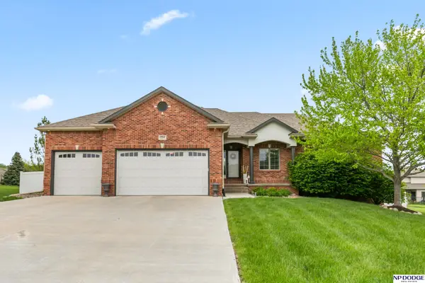 19314 Spaulding Circle, Elkhorn, NE 68022