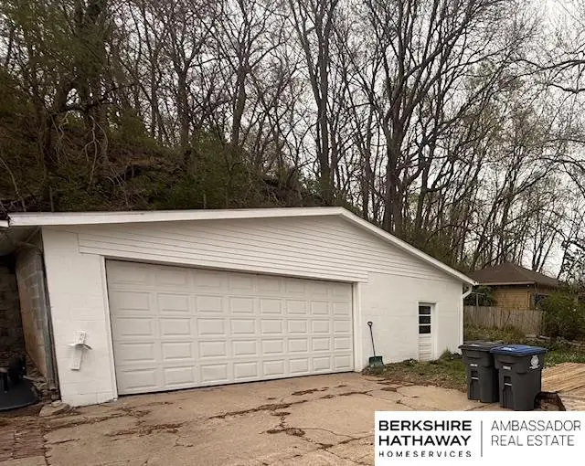 1822 N Broadway Street, Council Bluffs, IA 51503 - #2