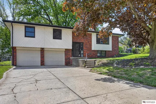 5085 Whitmore Street, Omaha, NE 68152