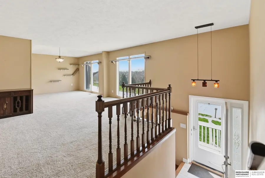 715 S 154th Street, Omaha, NE 68154 - #2