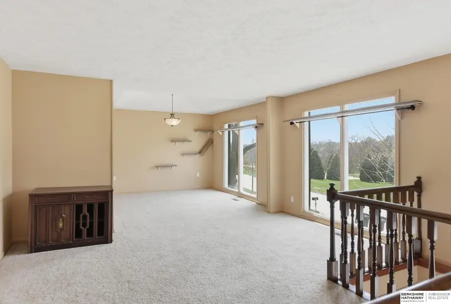 715 S 154th Street, Omaha, NE 68154 - #3