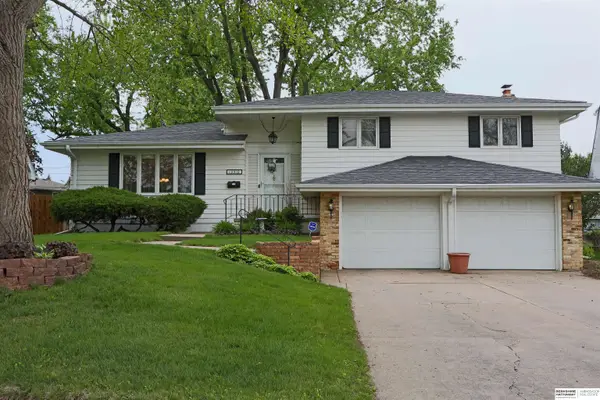 13510 Frances Street, Omaha, NE 68144