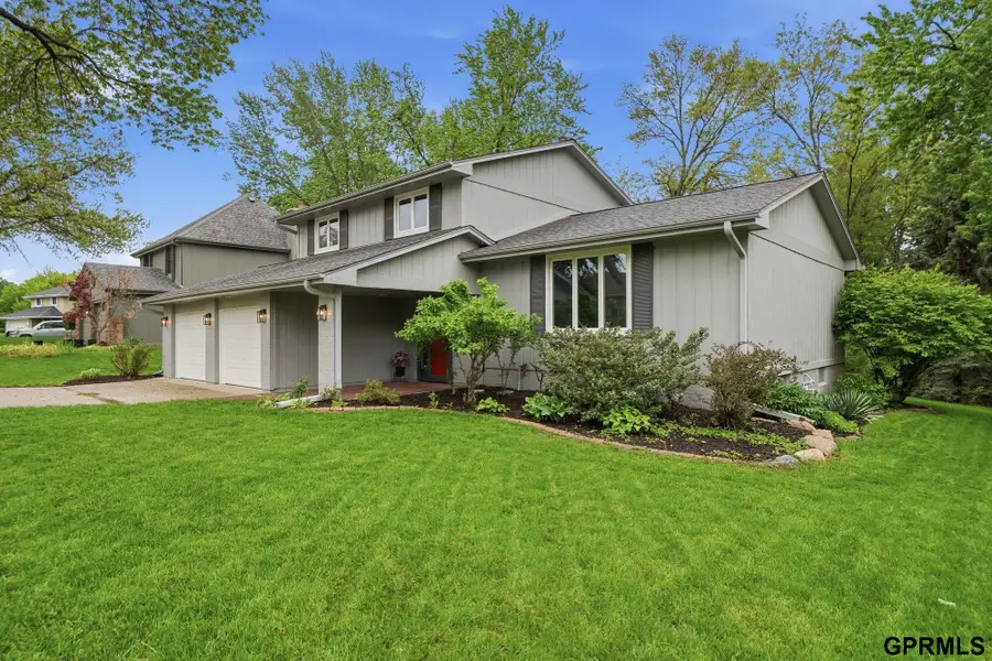 14227 Woolworth Circle, Omaha, NE 68144 - #2