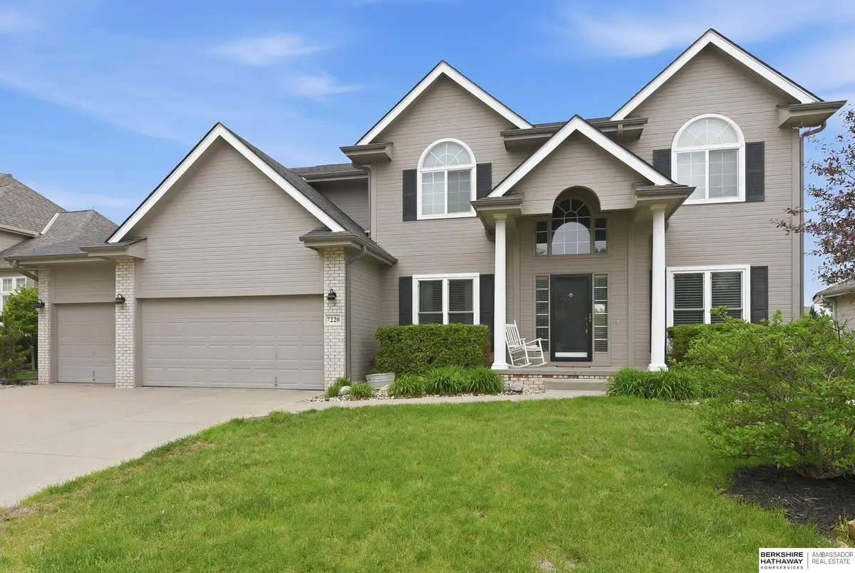 7220 N 154th Street, Bennington, NE 68007 - #1