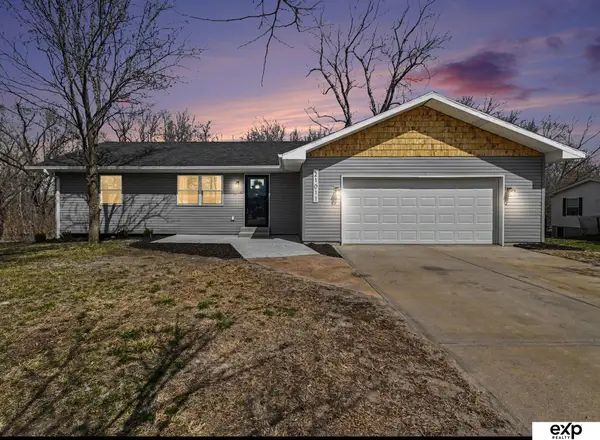 21011 Treasure Island Road, Plattsmouth, NE 68048