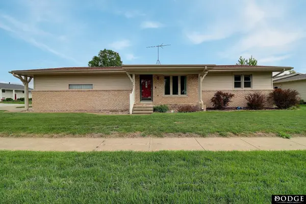 2410 E 1st Street, Fremont, NE 68025