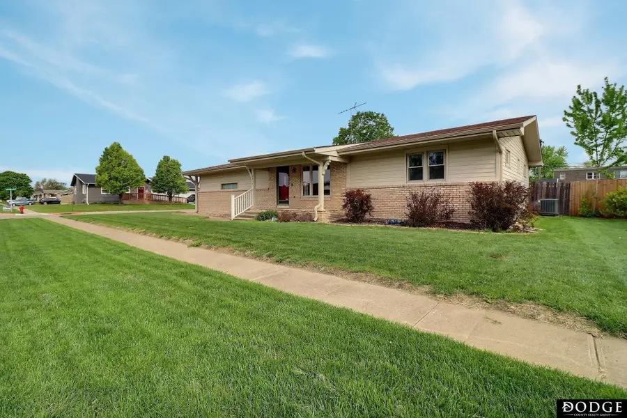 2410 E 1st Street, Fremont, NE 68025 - #3