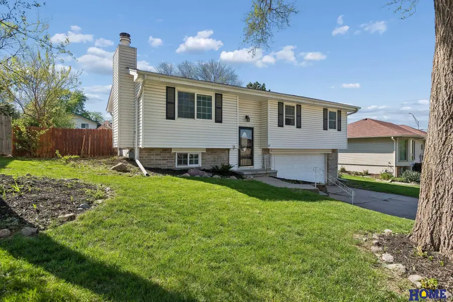 304 Flint Circle, Papillion, NE 68046 - #3