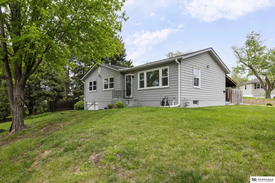 3525 S 91st Street, Omaha, NE 68124 - #2