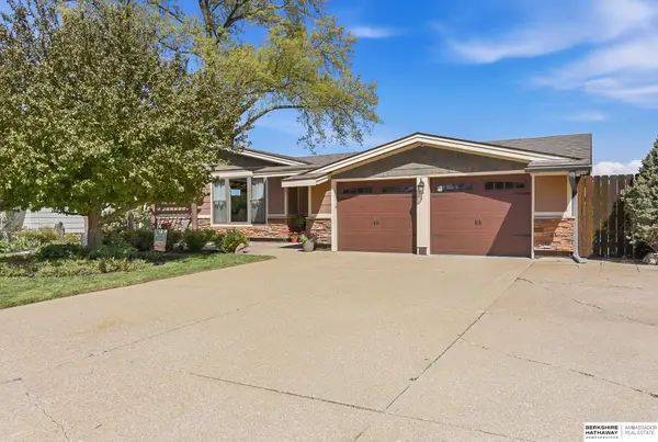 9906 Evans Street, Omaha, NE 68134