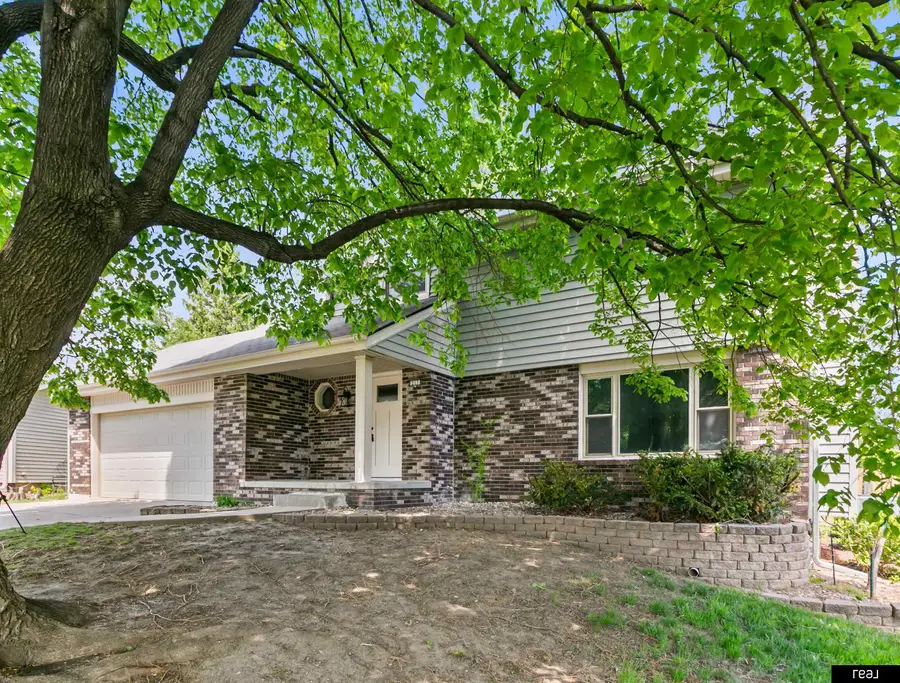 217 S 155th Avenue, Omaha, NE 68154 - #2