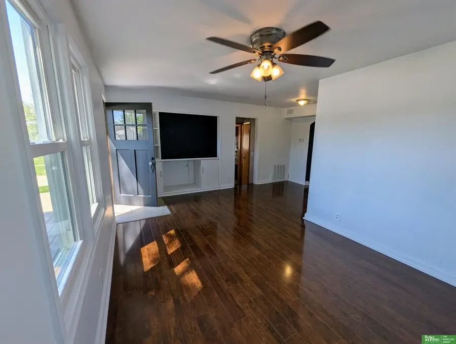 308 E Mission Avenue, Bellevue, NE 68005 - #3