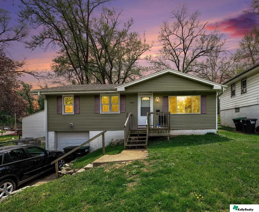 4655 Nebraska Avenue, Omaha, NE 68104 - #2