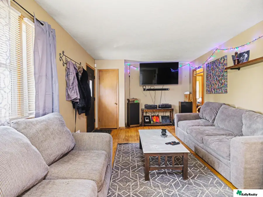 4618 N 55th Street, Omaha, NE 68104 - #3