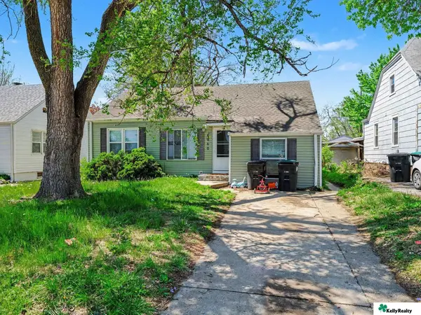 6860 N 31st Avenue, Omaha, NE 68112