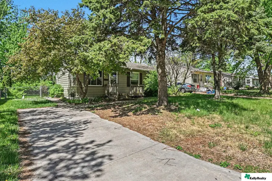 6518 N 46 Avenue, Omaha, NE 68152 - #3